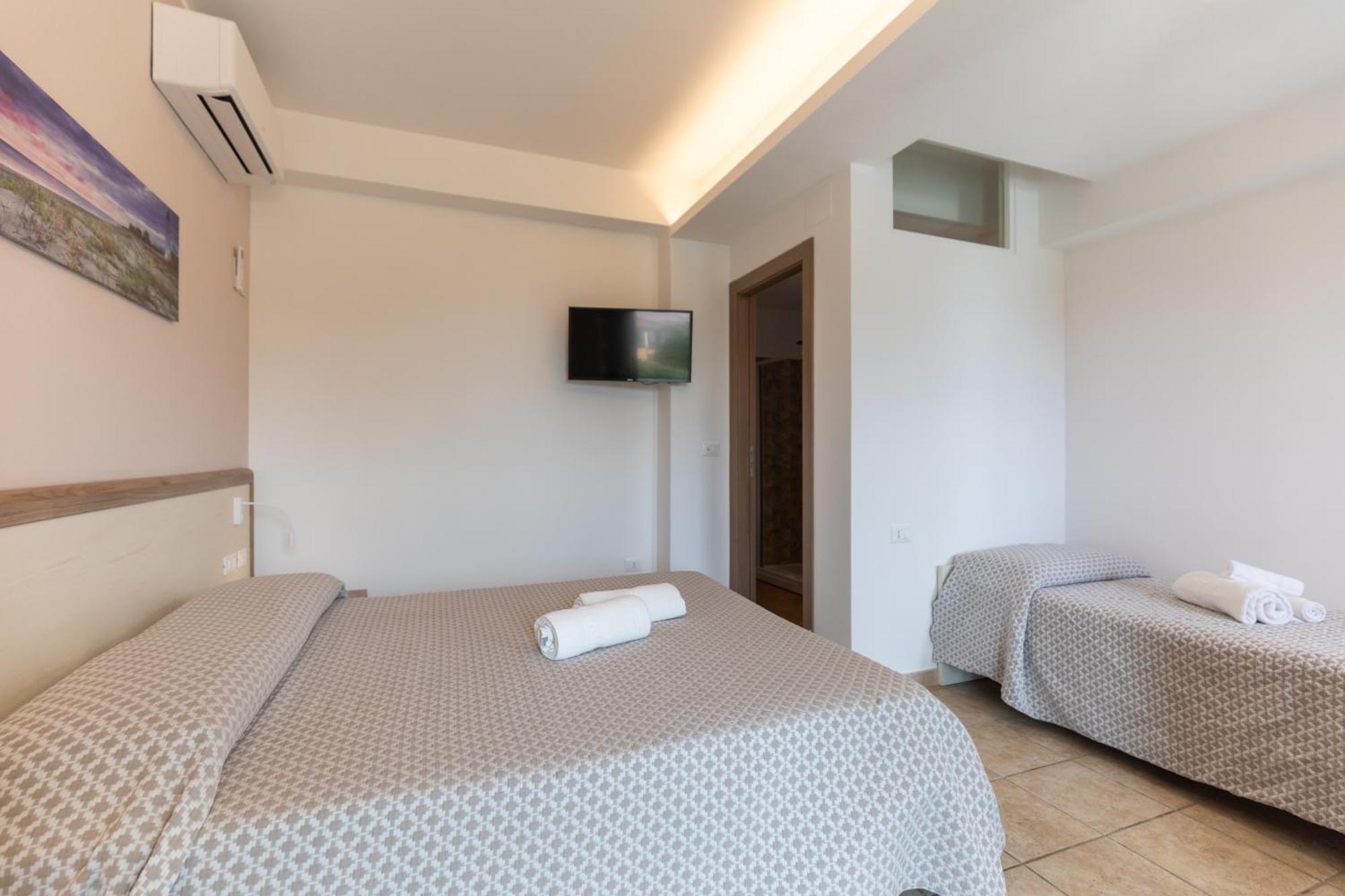 Hotel Marinella 카포바티카노 외부 사진