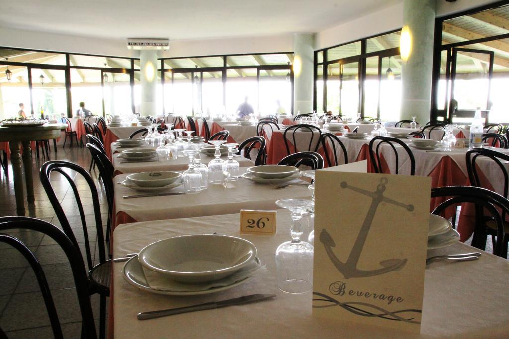 Hotel Marinella 카포바티카노 외부 사진